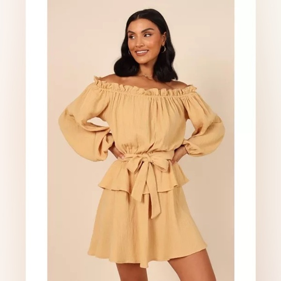 NEW Petal & Pup Callie Off Shoulder Mini Dress Gauze Cotton Small NWT - Picture 1 of 7